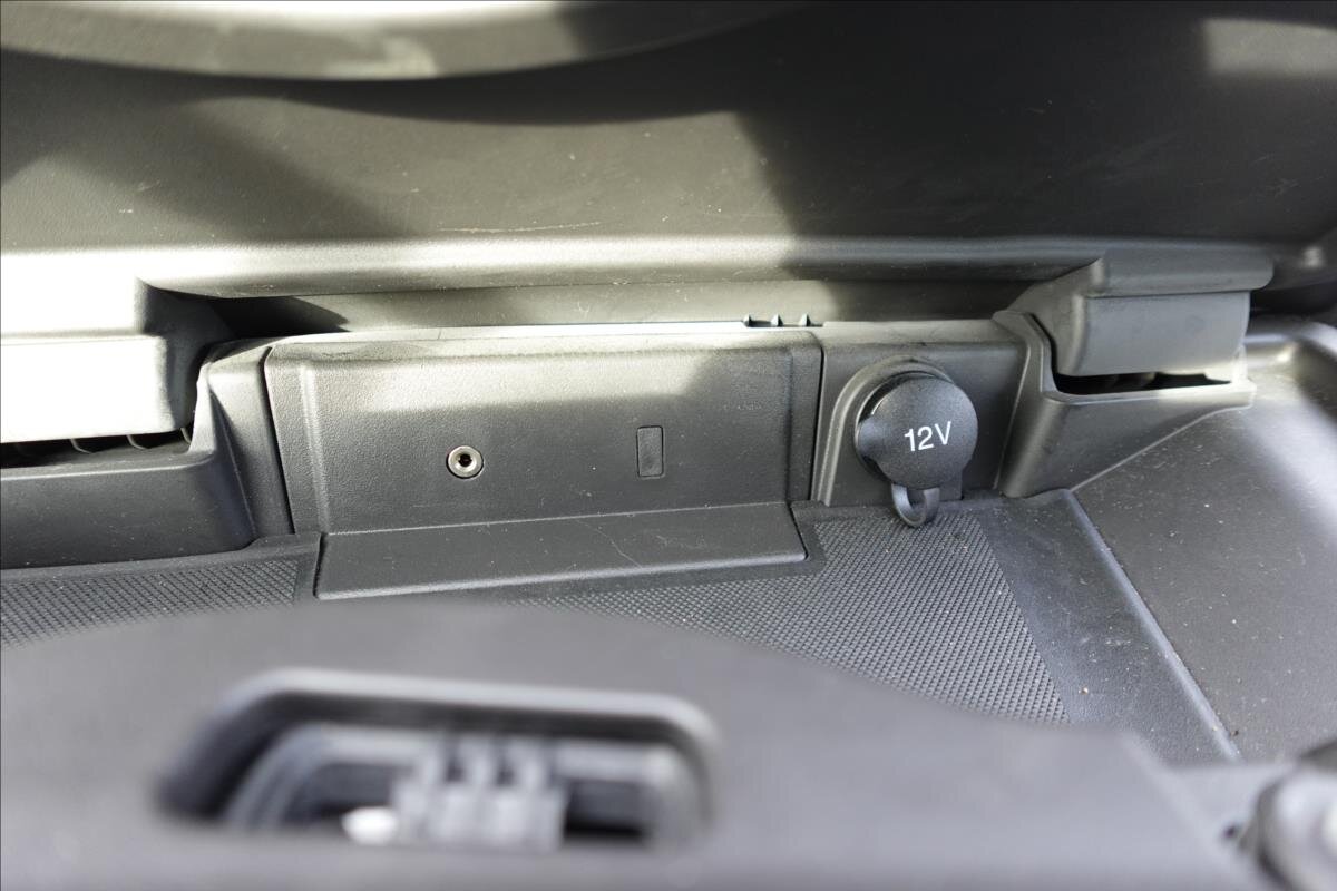 Ford Transit Ostatní 2,2 l 74 kw