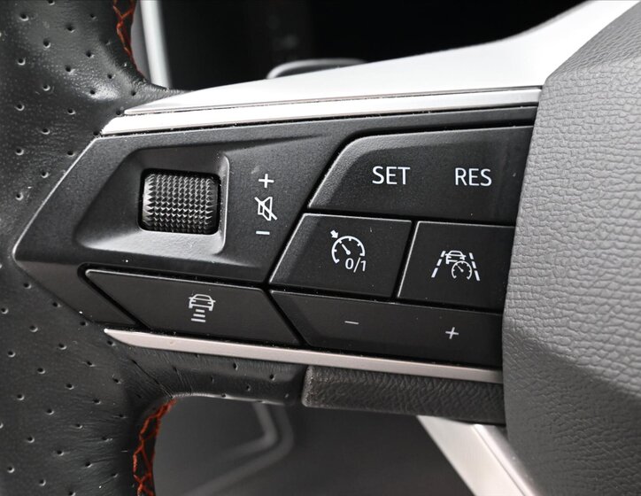 Seat Tarraco SUV / Terénní 2,0 l 147 kw