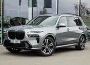 BMW X7 SUV / Terénní 3,0 l 250 kw