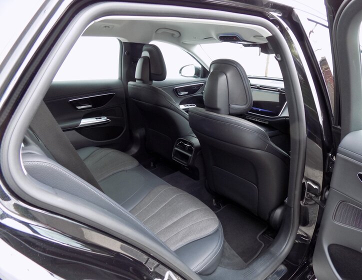 Mercedes-Benz Třídy E 19