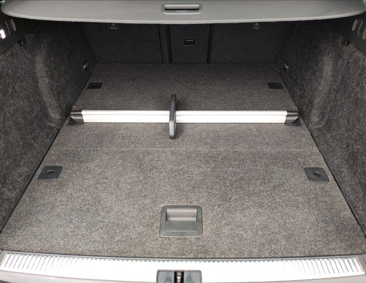 Škoda Superb Kombi 2,0 l 140 kw