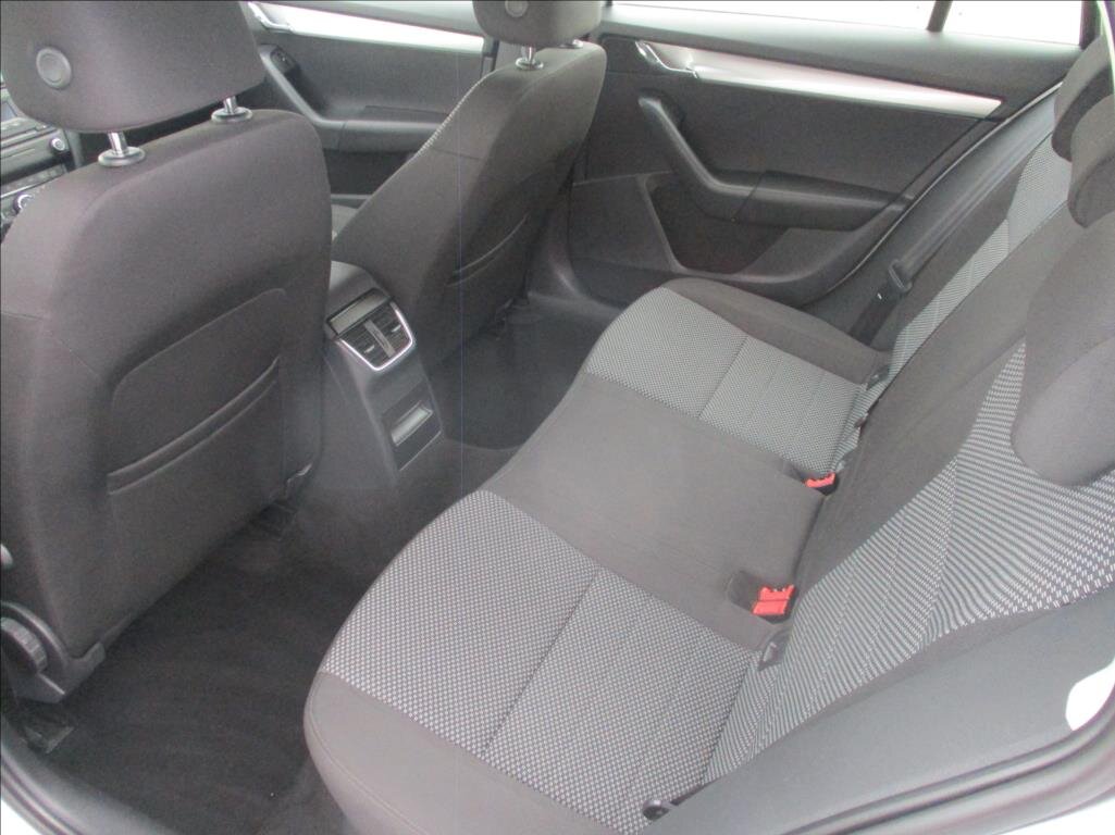 Škoda Octavia Kombi 2,0 l 110 kw