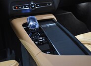 Volvo XC90 16