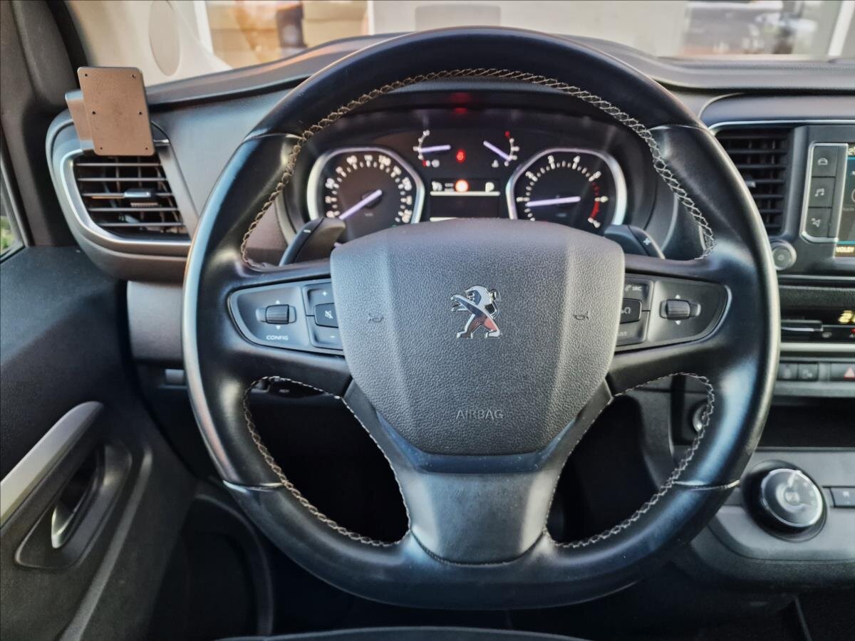 Peugeot Traveller MPV 2,0 l 130 kw