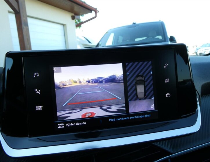 Peugeot 208 Hatchback 0,0 100 kw