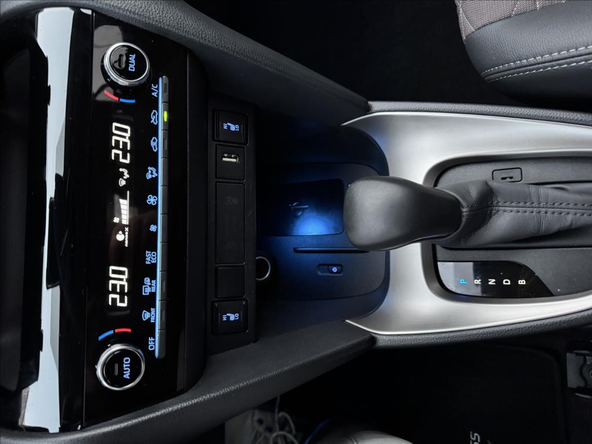 Toyota Yaris Cross Hatchback 1,5 l 68 kw