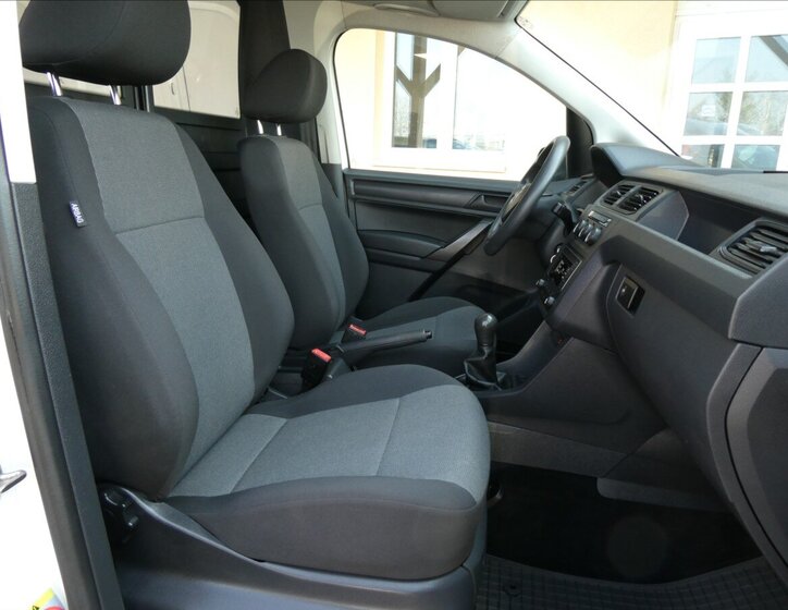 Volkswagen Caddy Skříň 2,0 l 75 kw