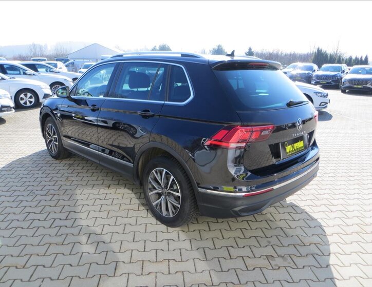 Volkswagen Tiguan SUV / Terénní 1,5 l 110 kw