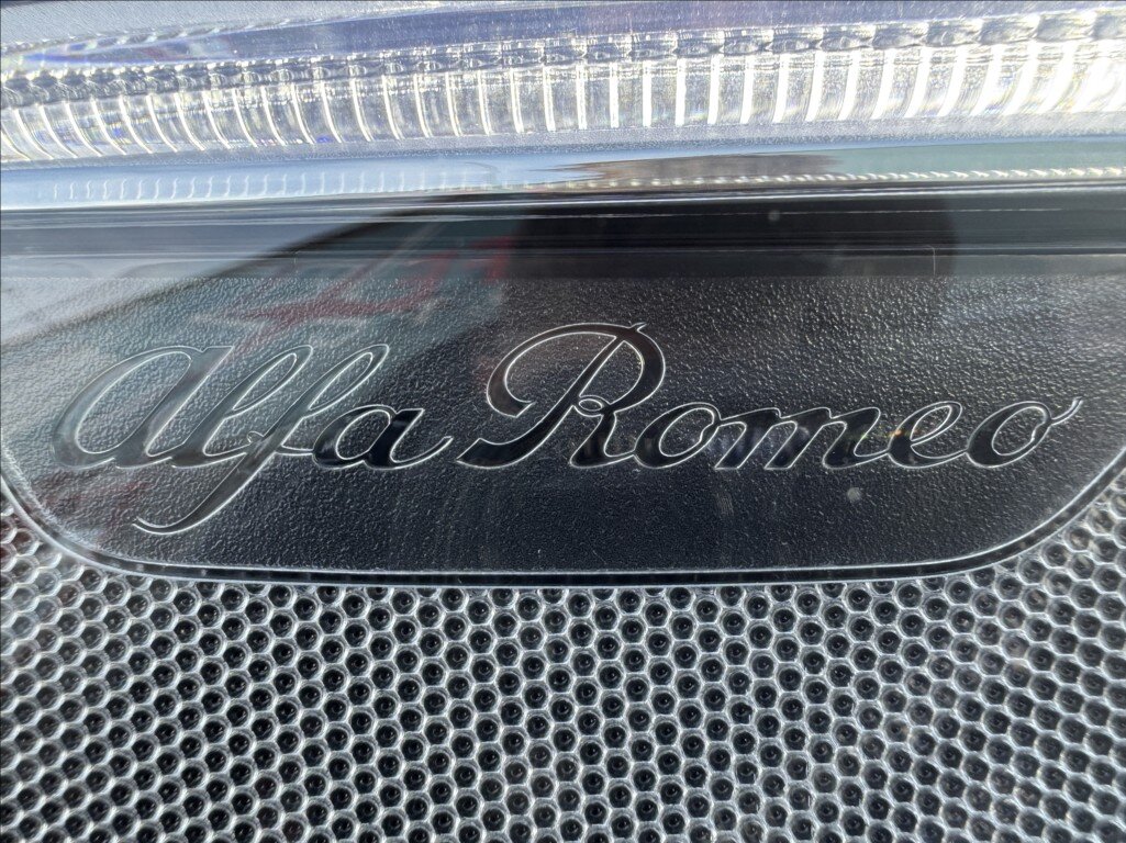 Alfa Romeo Stelvio SUV 2,0 l 206 kw