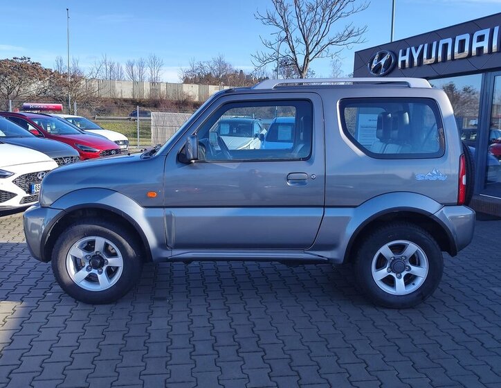 Suzuki Jimny SUV 1,3 l 63 kw