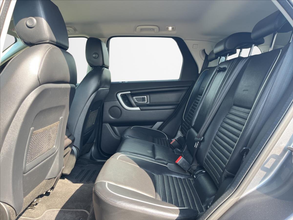 Land Rover Discovery Sport SUV / Terénní 2,0 l 110 kw