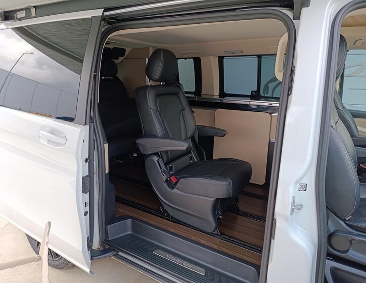 Mercedes-Benz Třídy V Kombi 2,1 l 140 kw