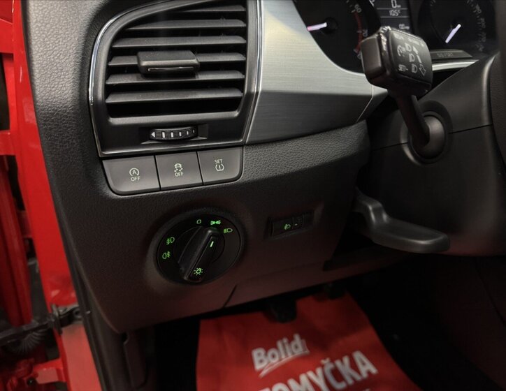 Škoda Fabia Hatchback 999,0 70 kw