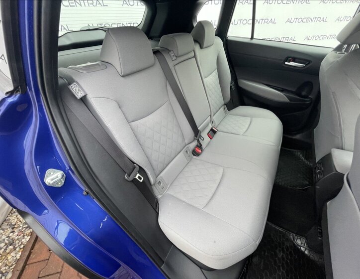 Toyota Corolla Cross SUV 2,0 l 112 kw