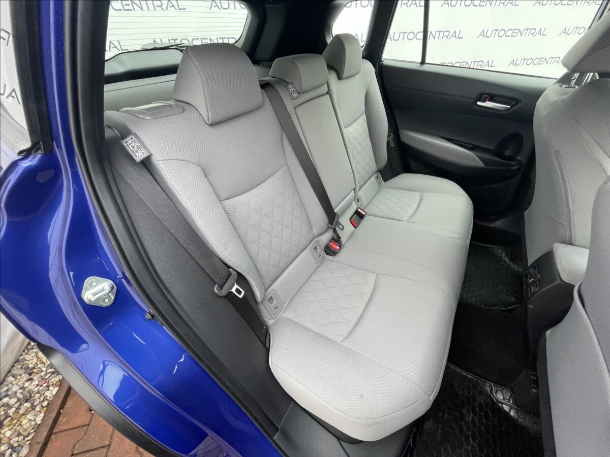 Toyota Corolla Cross SUV 2,0 l 112 kw