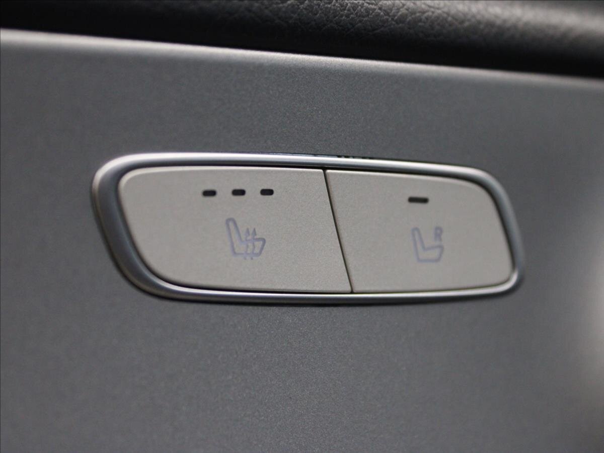 Mercedes-Benz Třídy E