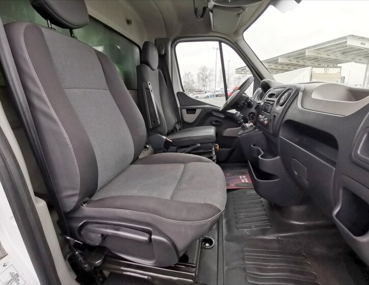 Renault Master Valník 2,3 l 96 kw