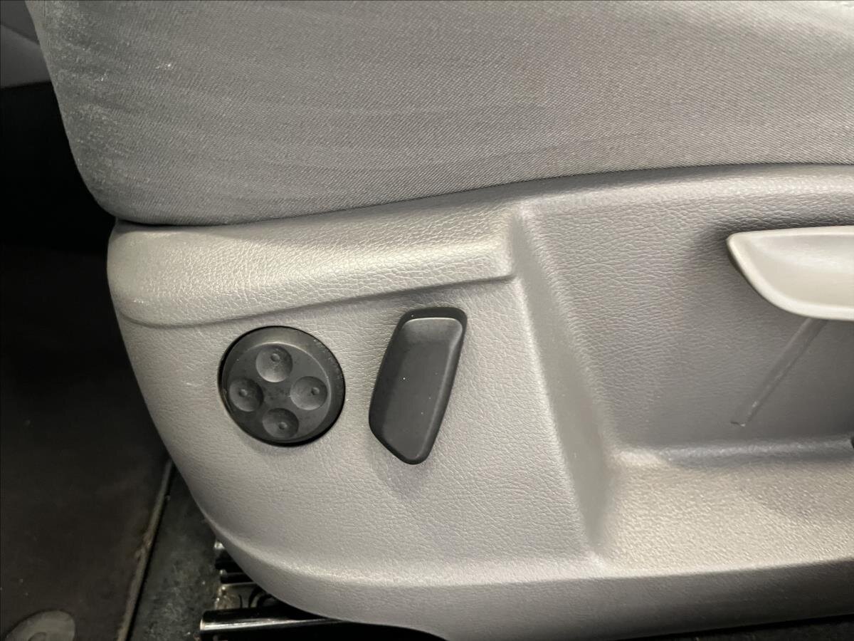 Volkswagen Sharan MPV 2,0 l 130 kw