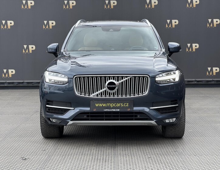 Volvo XC90 SUV / Terénní 2,0 l 173 kw