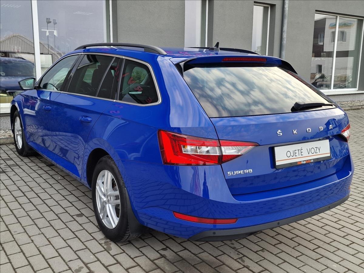 Škoda Superb Kombi 2,0 l 110 kw