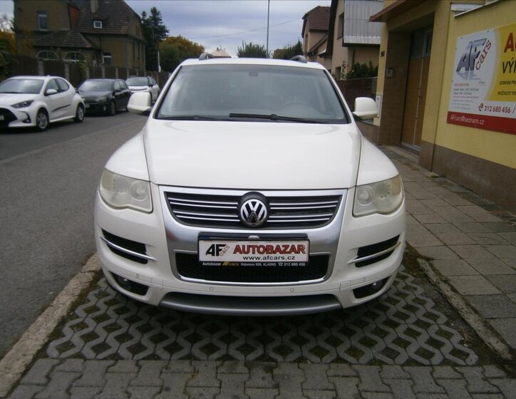 Volkswagen Touareg 2