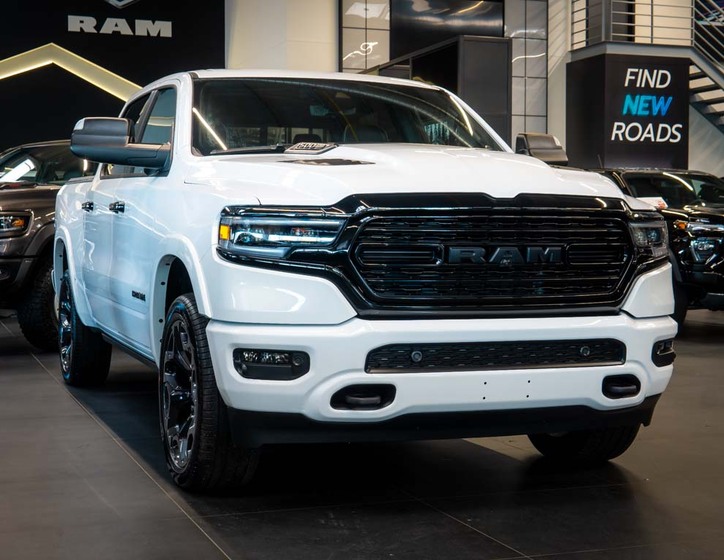Dodge RAM 9
