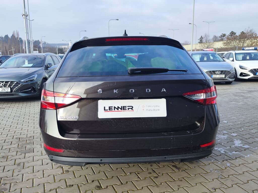 Škoda Superb Kombi 2,0 l 110 kw