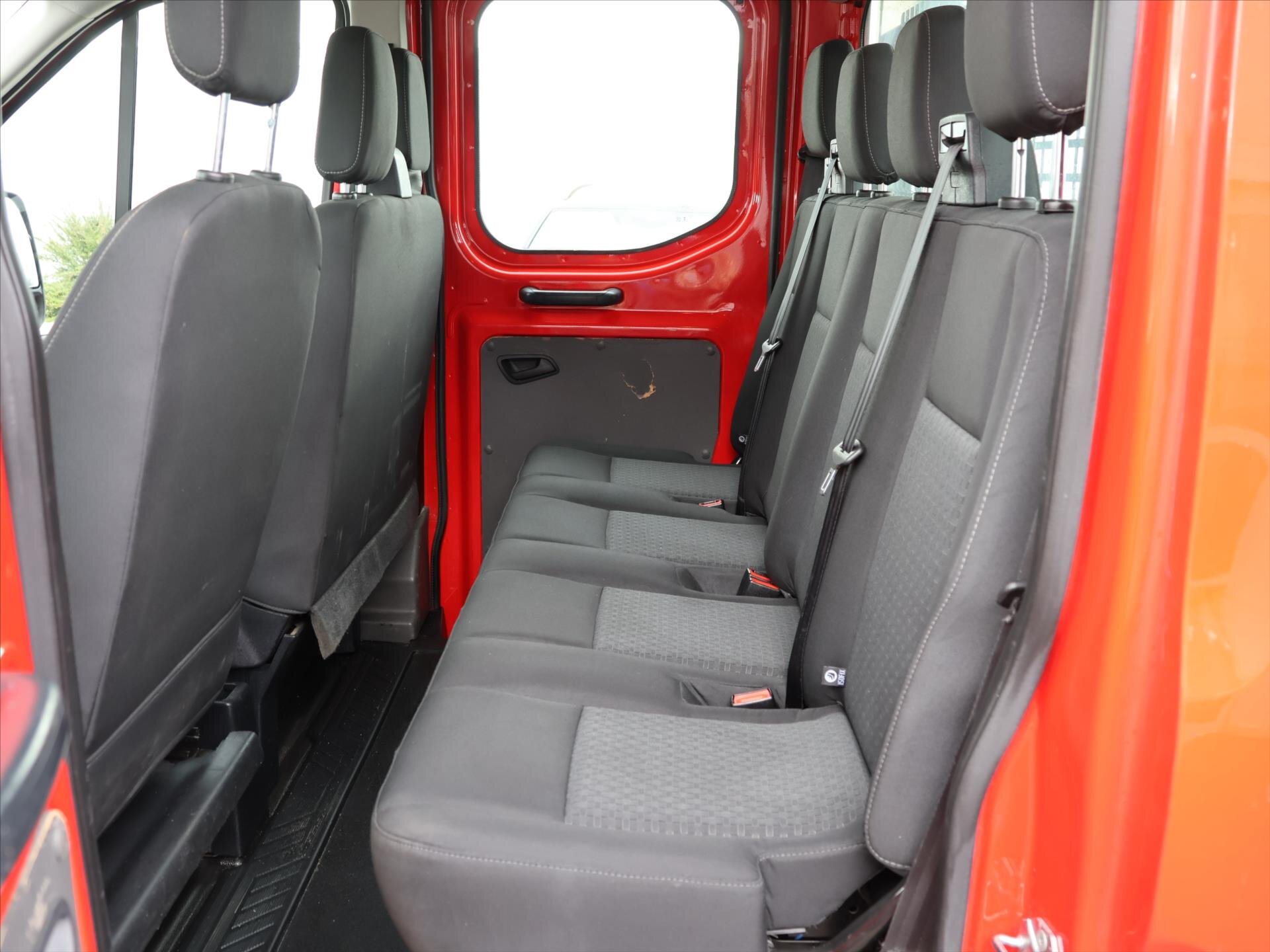 Ford Transit Valník 2,0 l 125 kw
