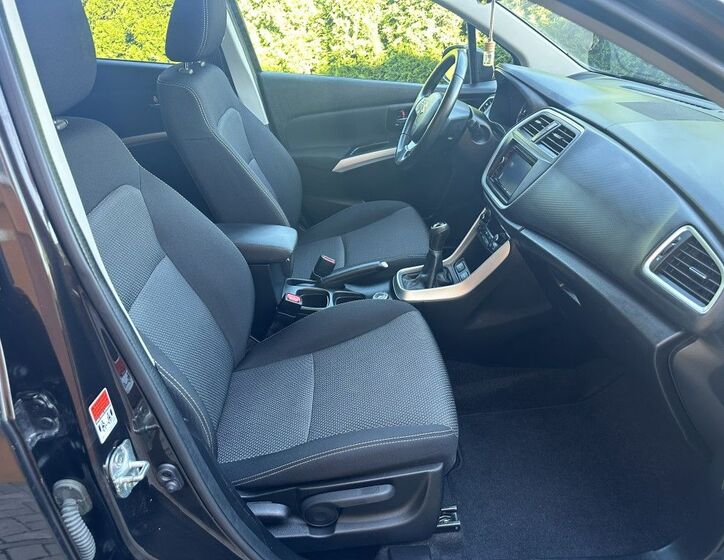 Suzuki SX4 S-Cross 22