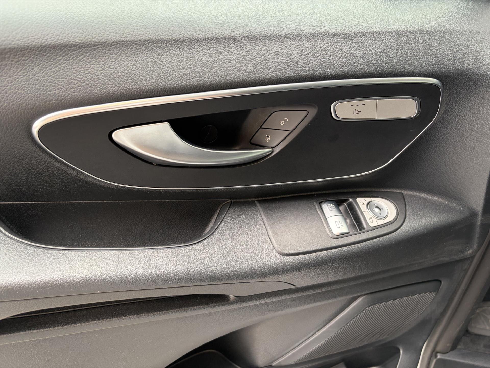 Mercedes-Benz Vito VAN / Minibus 2,0 l 140 kw