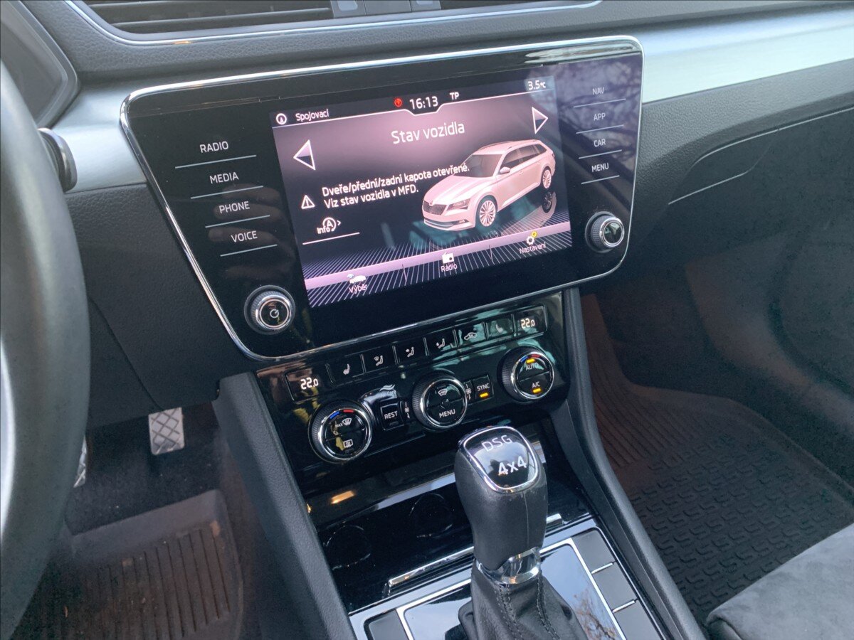 Škoda Superb Kombi 2,0 l 140 kw