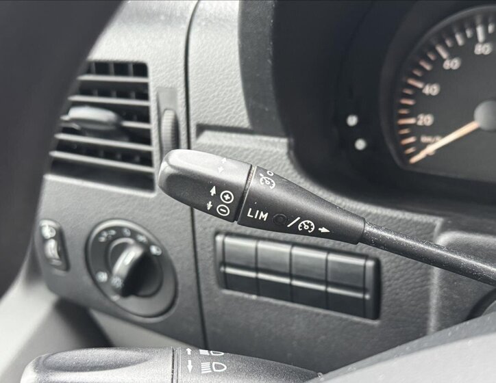 Mercedes-Benz Sprinter Kombi 2,1 l 95 kw