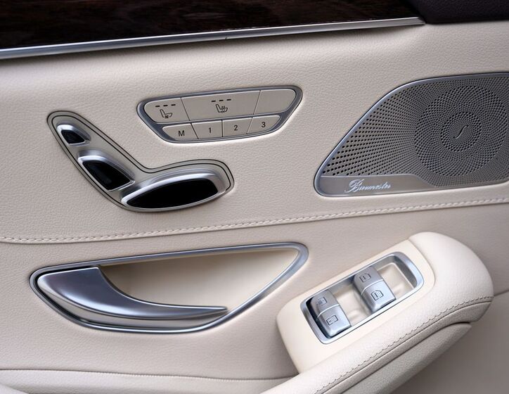 Mercedes-Benz Třídy S 18