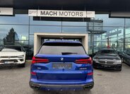 BMW X5 SUV / Terénní 4,4 l 390 kw