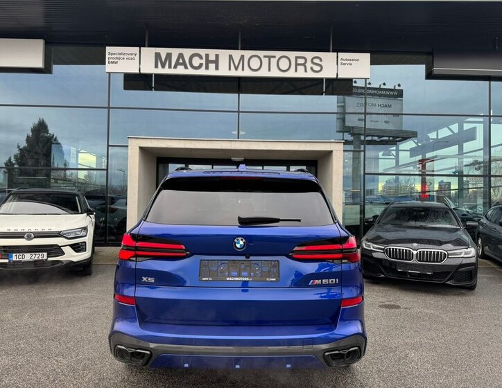 BMW X5 SUV / Terénní 4,4 l 390 kw