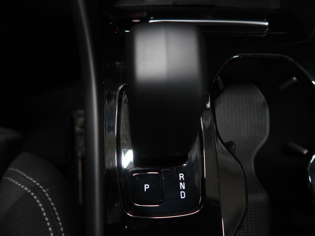 Volvo XC40 Kombi 2,0 l 145 kw