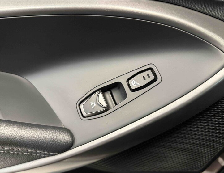 Hyundai Santa Fe SUV / Terénní 2,2 l 145 kw