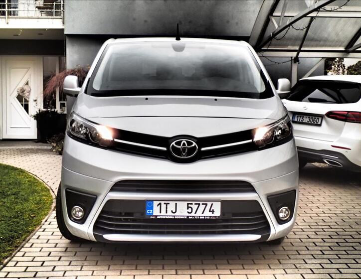 Toyota ProAce Verso 2