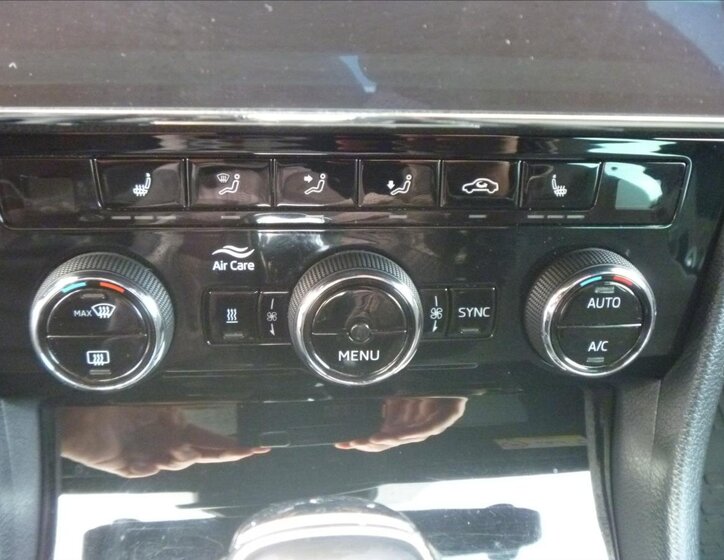 Škoda Superb Liftback 2,0 l 140 kw