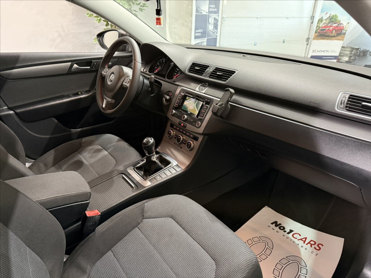 Volkswagen Passat Kombi 1,4 l 90 kw