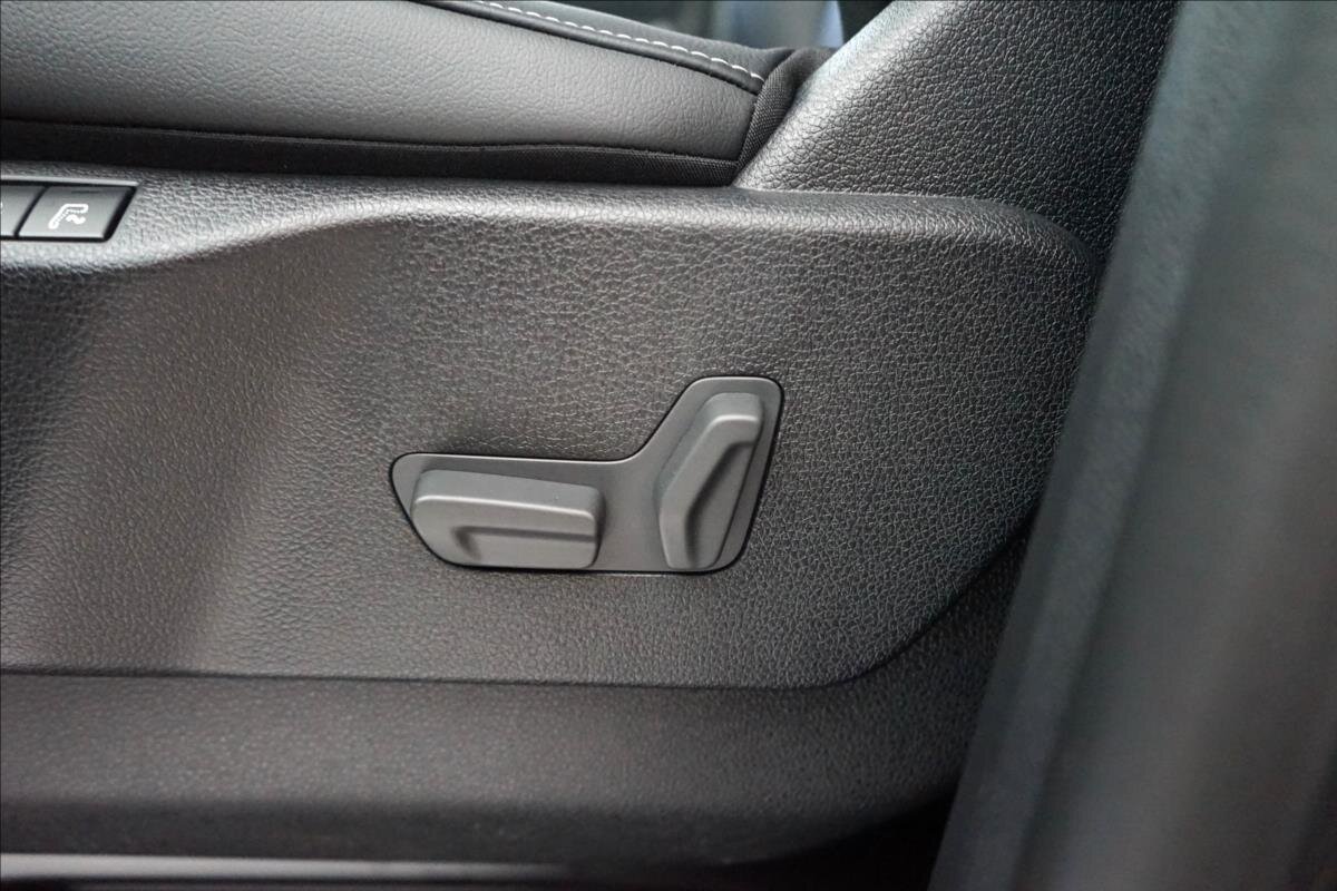 Citroën SpaceTourer MPV 2,0 l 133 kw