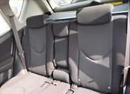 Toyota RAV4 SUV / Terénní 2,2 l 100 kw