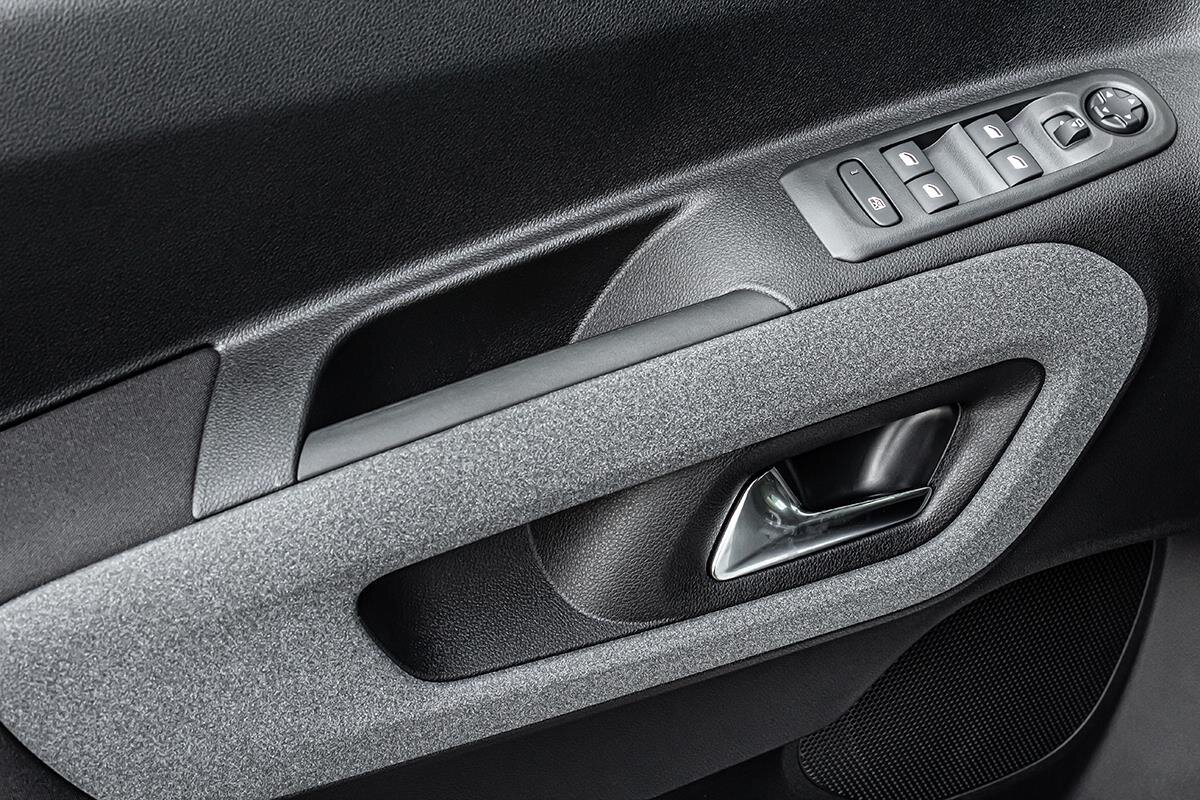 Peugeot Rifter MPV 1,5 l 96 kw