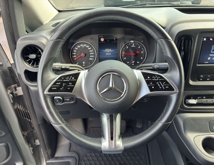 Mercedes-Benz Vito VAN / Minibus 2,0 l 120 kw