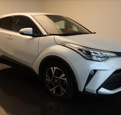 Toyota C-HR 2