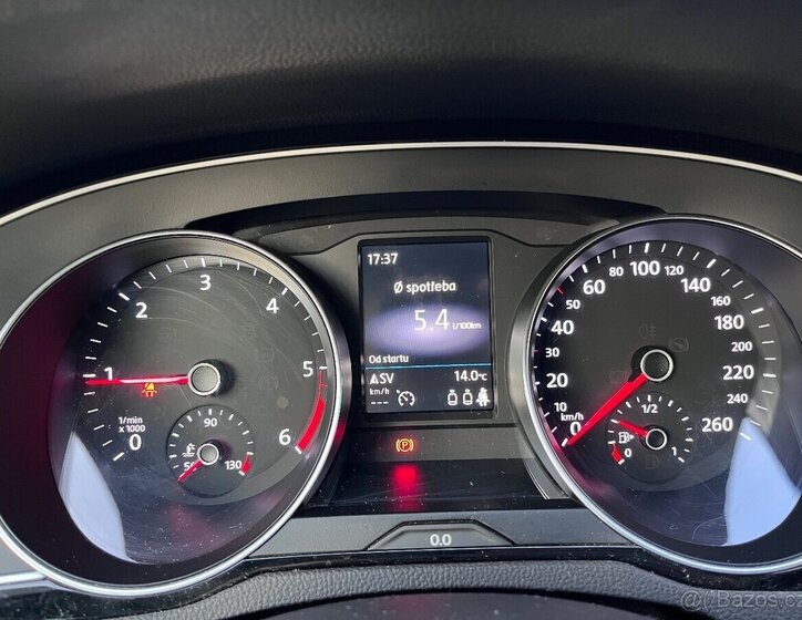 Volkswagen Passat Kombi 0,0 140 kw