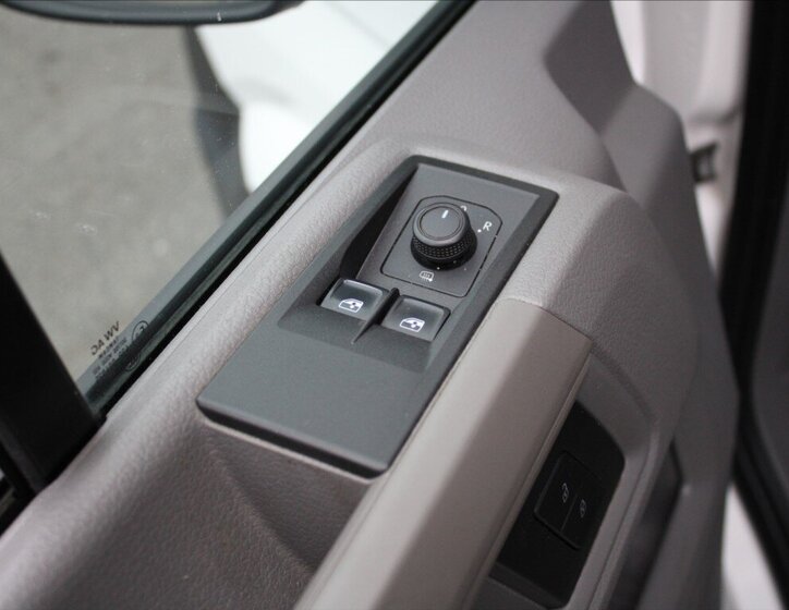 Volkswagen Crafter Skříň 2,0 l 103 kw