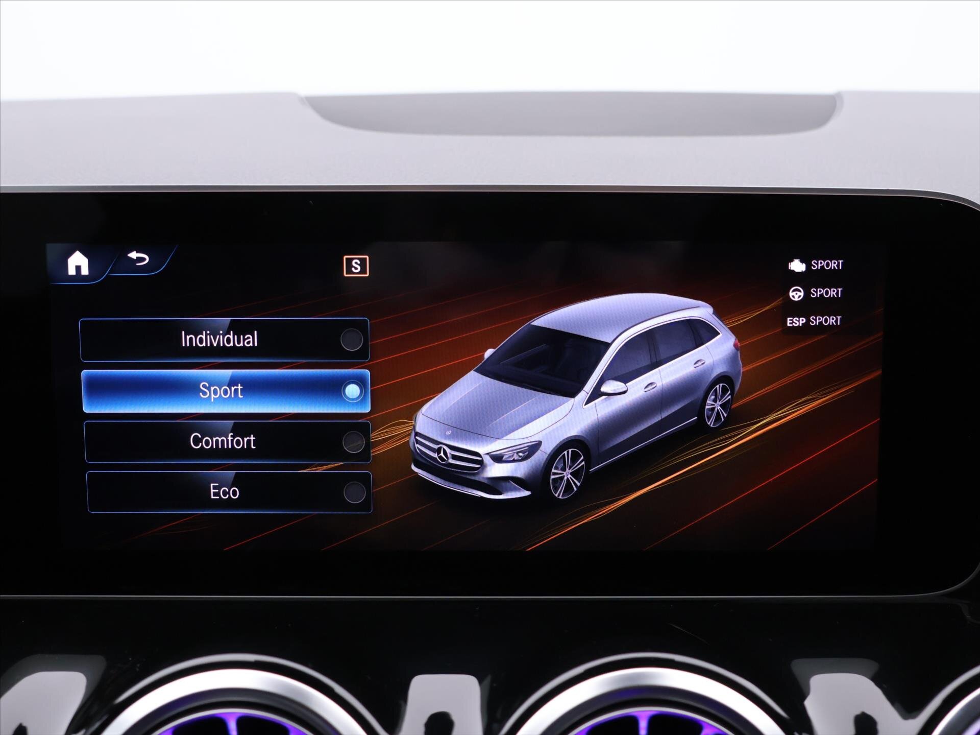 Mercedes-Benz Třídy B Hatchback 2,0 l 110 kw