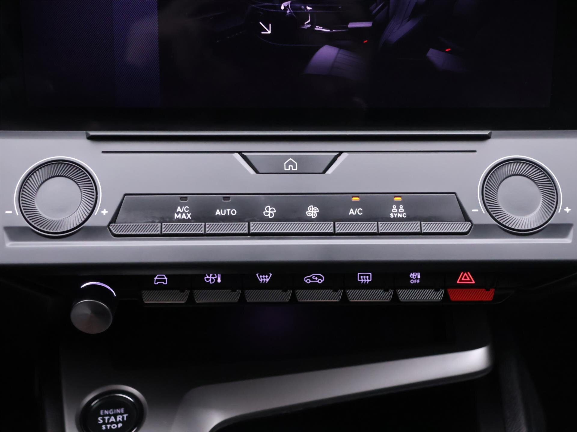 Peugeot 308 Hatchback 1,5 l 96 kw