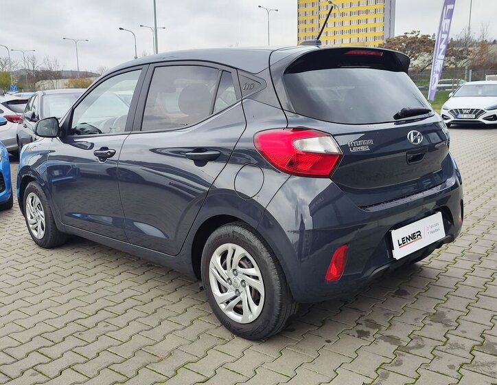 Hyundai i10 7